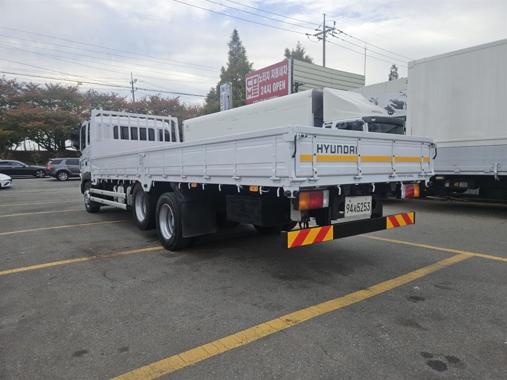 현대 메가트럭 카고 7.5톤 수동 6