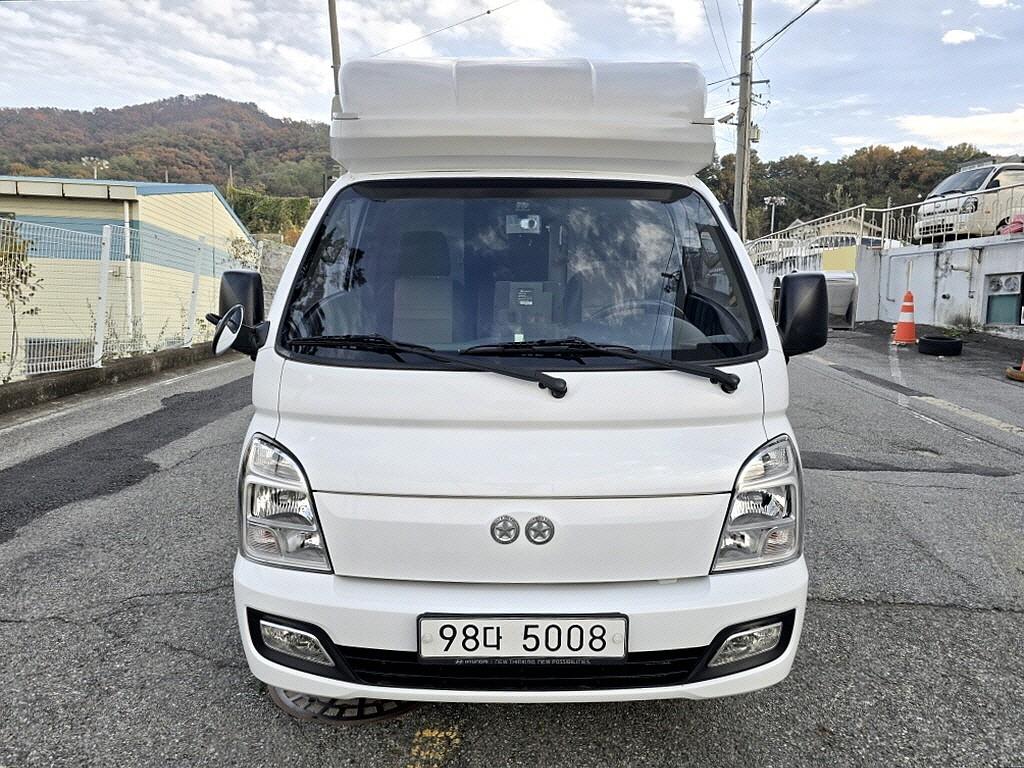 현대 포터2 캠핑트럭 1