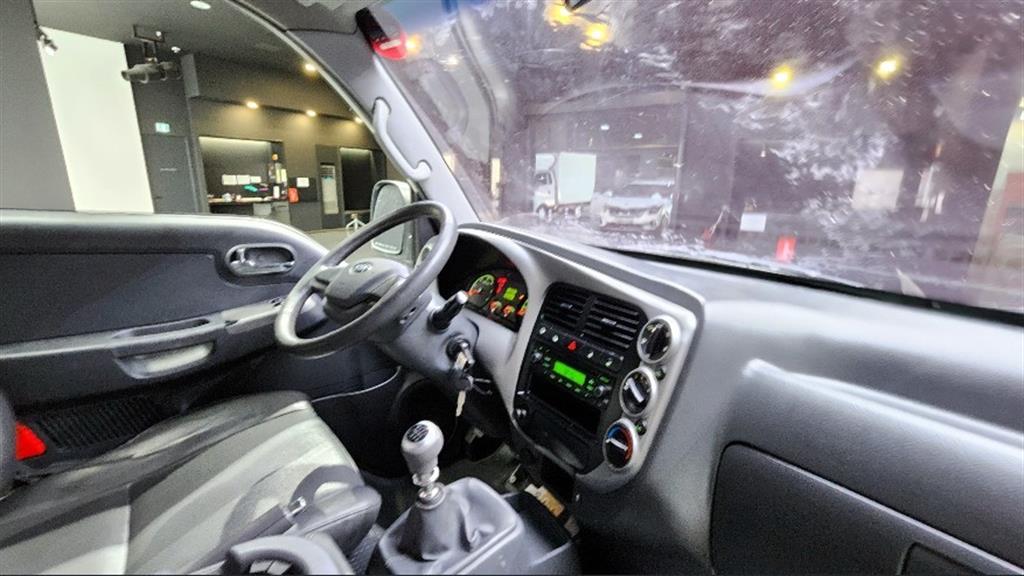 기아 봉고3 1.2톤 카고 4