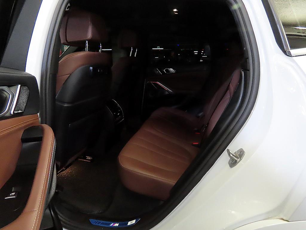 BMW X6 xDrive 40i M Sport 8