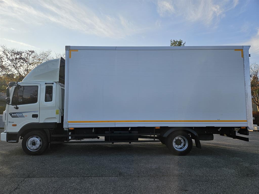 현대 메가트럭 단바리 표준탑 4.5톤 수동 5