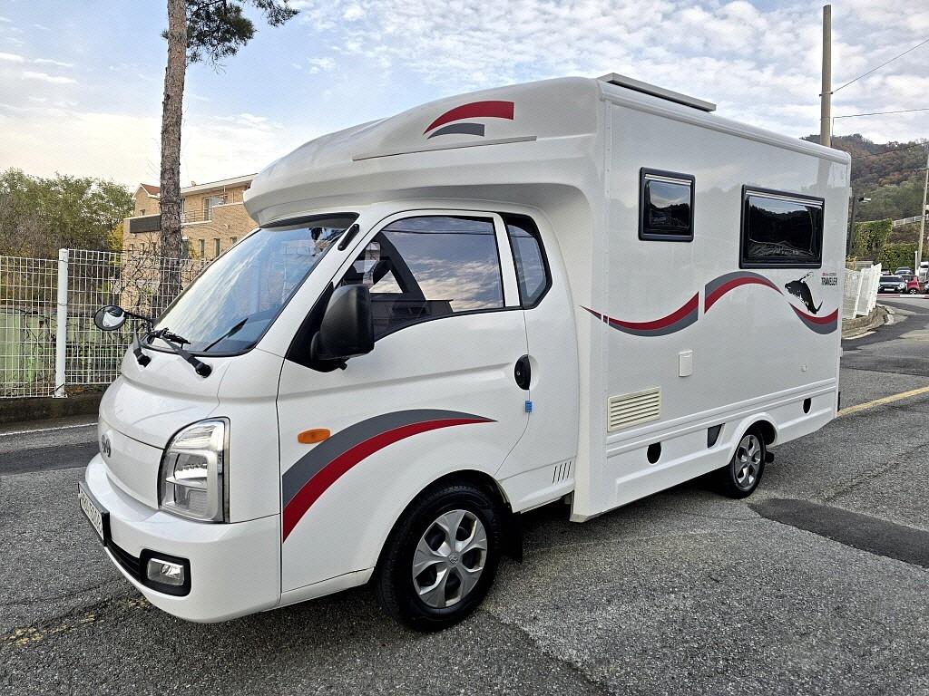 현대 포터2 캠핑트럭