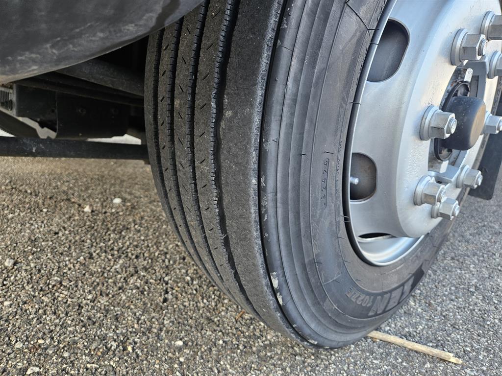 현대 메가트럭 단바리 표준탑 4.5톤 수동 16