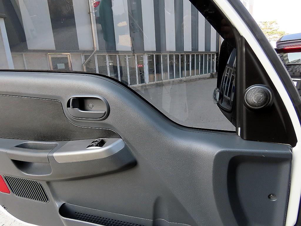 기아 봉고3 1.2톤 윙바디 11