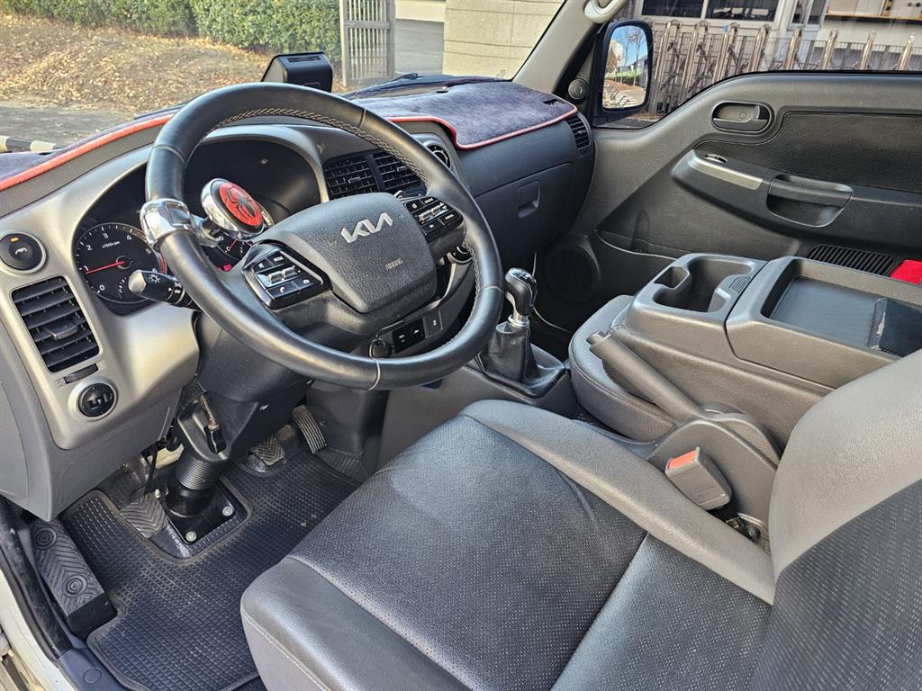 기아 봉고3 1.2톤 윙바디 7