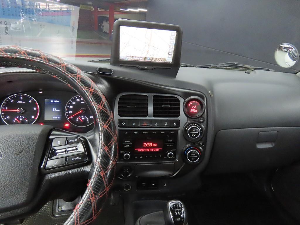 기아 봉고3 1.2톤 카고 8