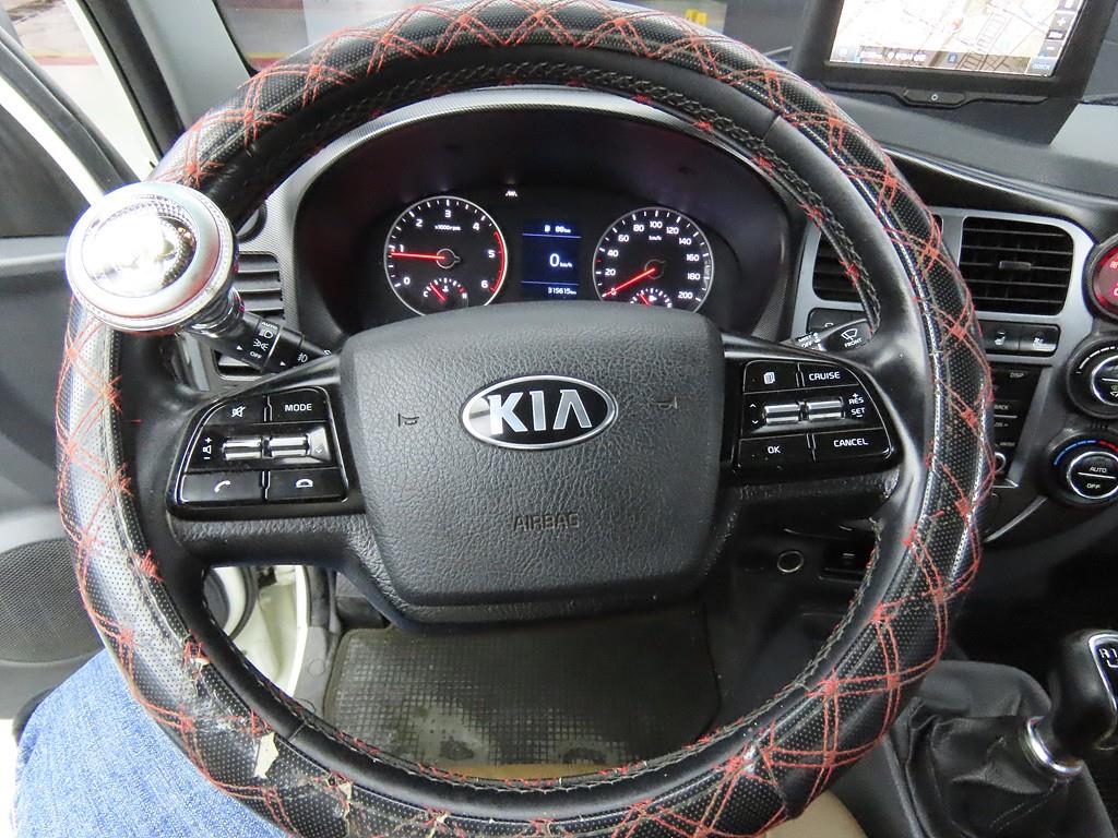 기아 봉고3 1.2톤 카고 6