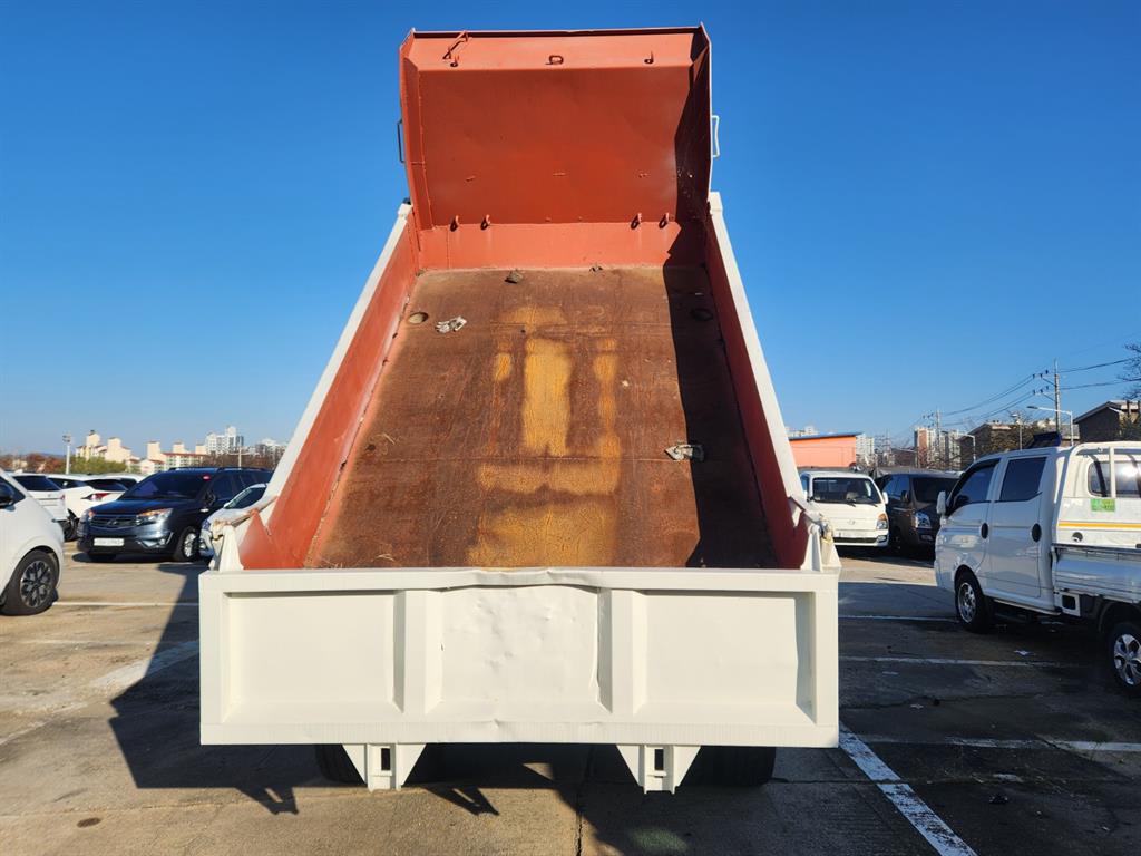 현대 메가트럭 화물덤프 5톤 6