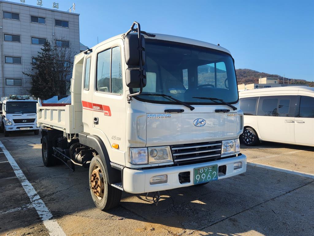 현대 메가트럭 화물덤프 5톤 2