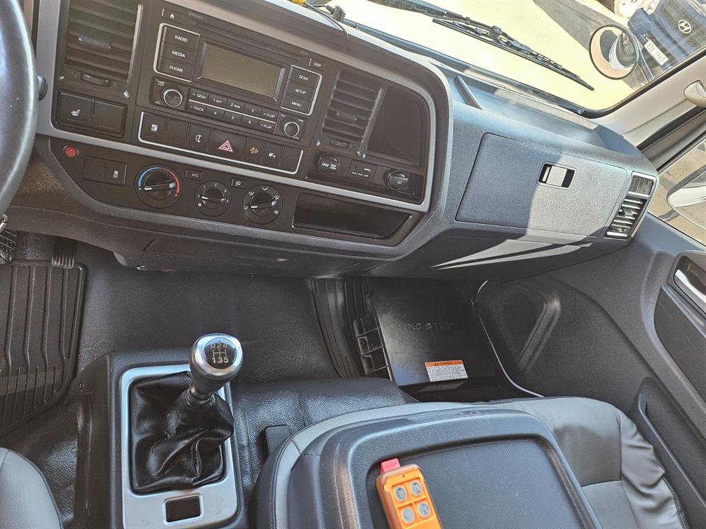 현대 올뉴마이티 2.5톤 익스하이탑 14