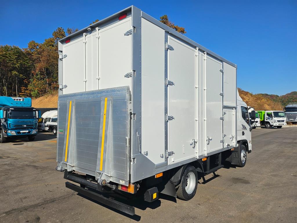 현대 올뉴마이티 2.5톤 익스하이탑 6