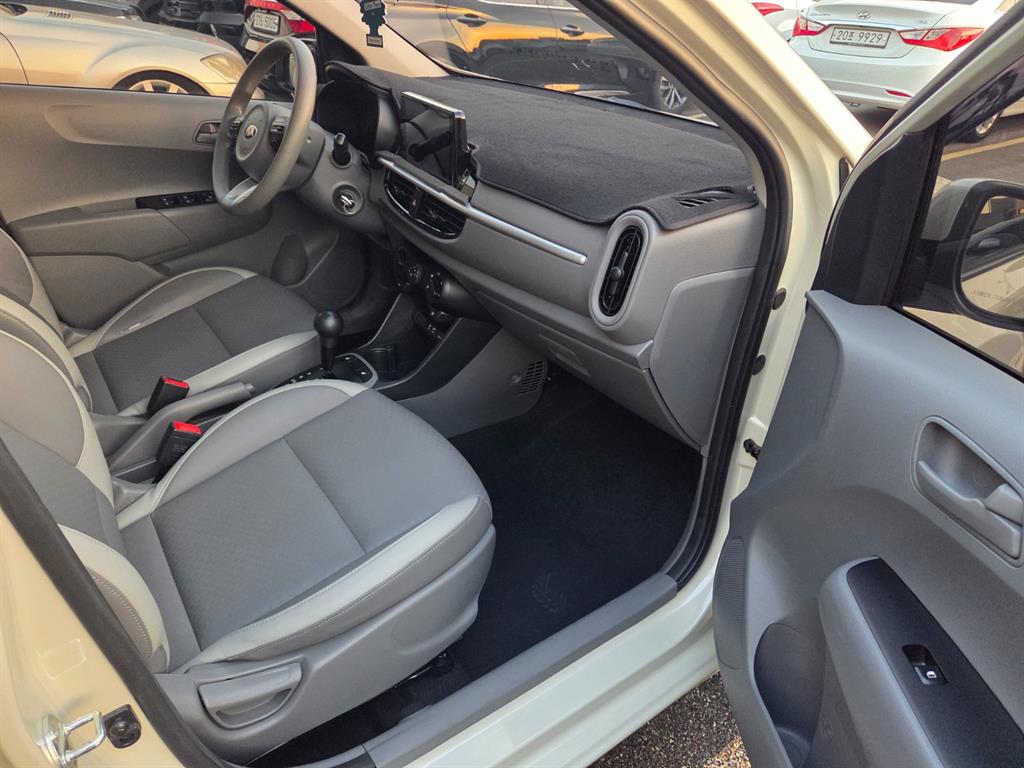 Kia Morning Trendy 8