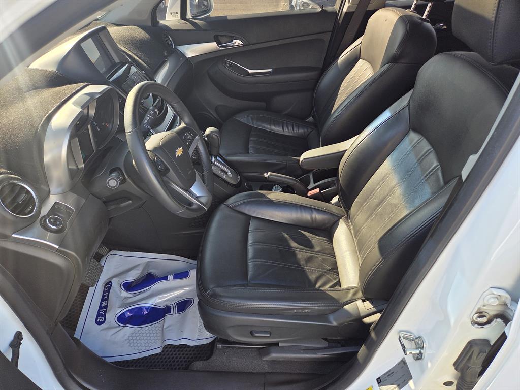 Chevrolet Orlando LPGI LTZ Premium 10