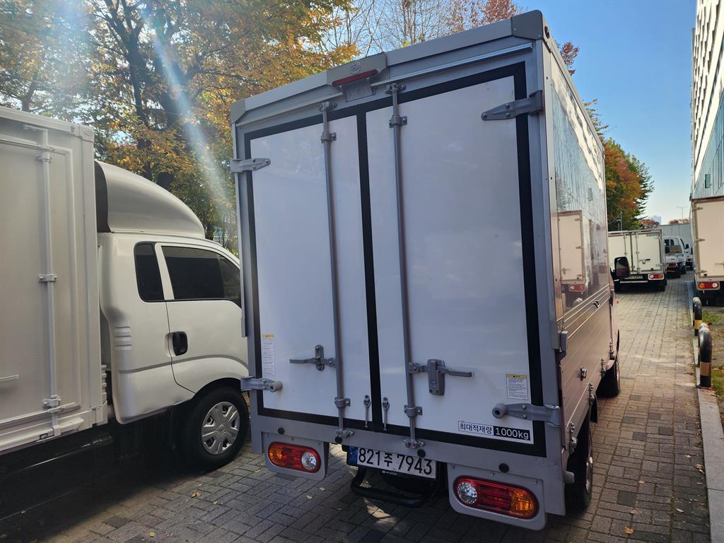 현대 포터2 1톤 윙바디 LPG 5