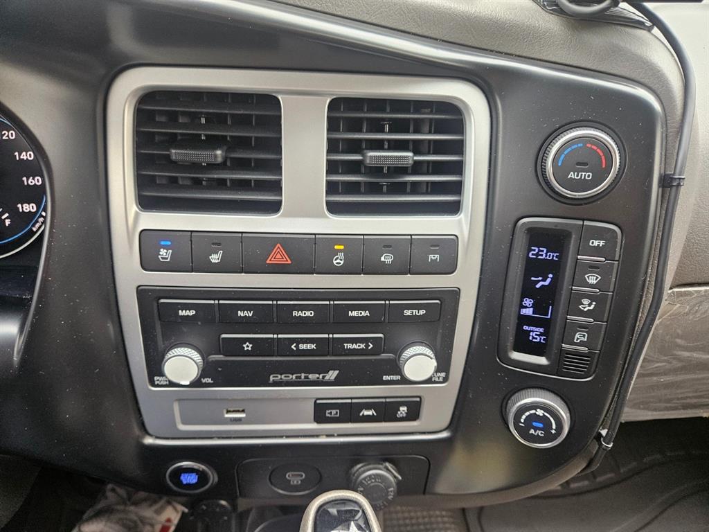 현대 포터2 1톤 냉동탑 LPG 11