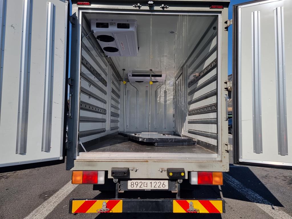 현대 올뉴마이티 2.5톤 냉동탑 투냉 7