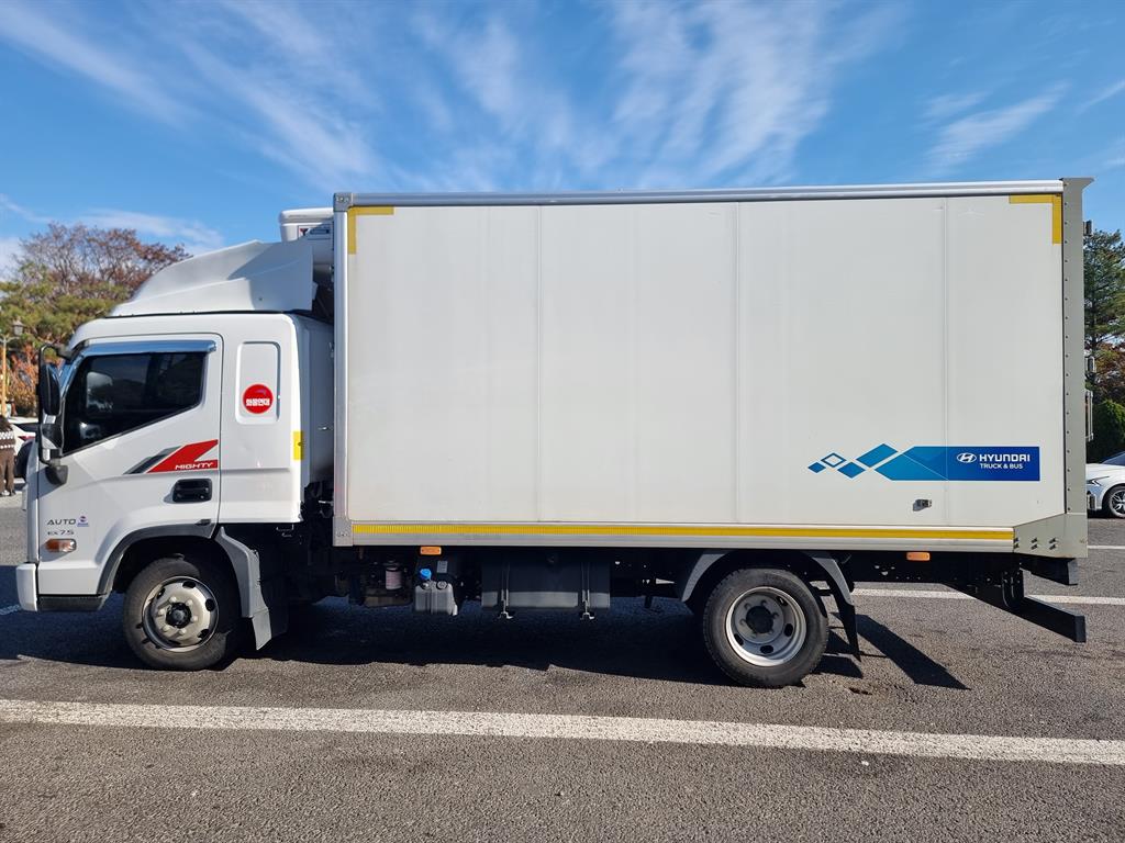 현대 올뉴마이티 2.5톤 냉동탑 투냉 6