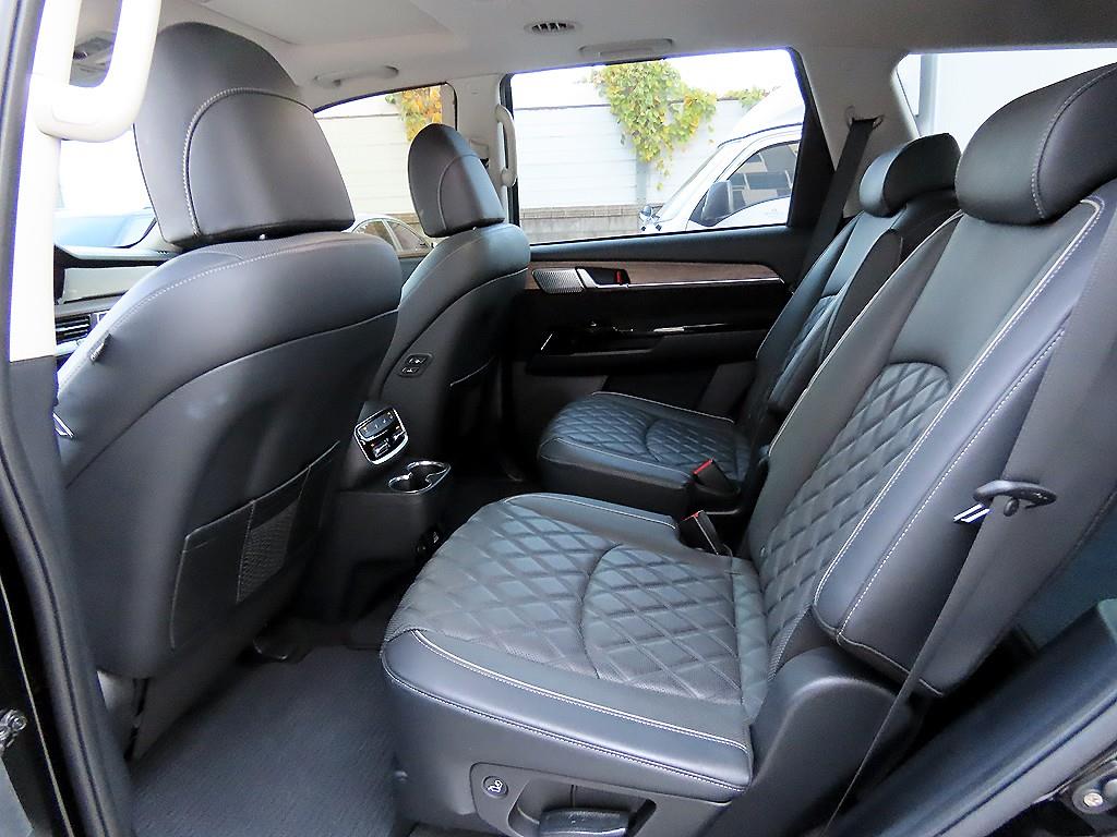 Kia Mohave 4WD Masters Gravity 7