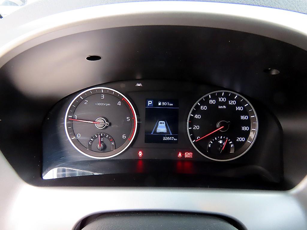 기아 봉고3 1톤 냉동탑 LPG 10