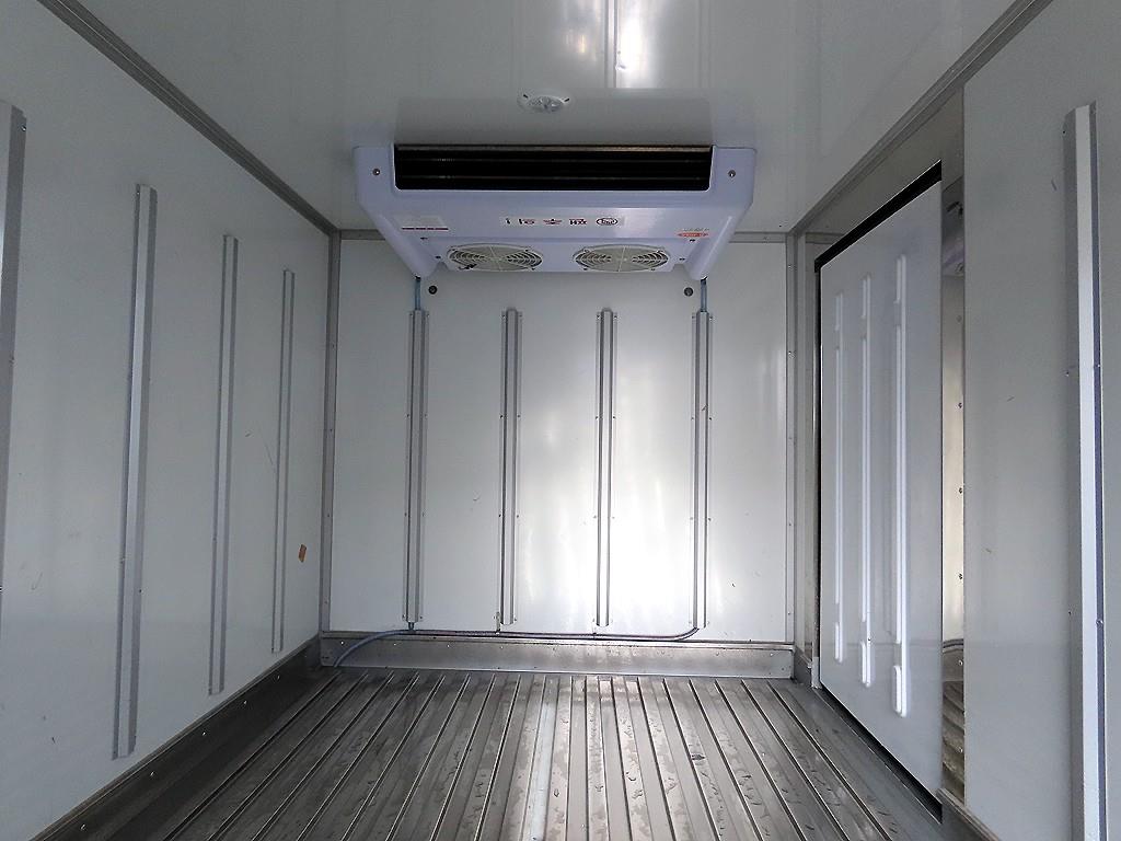 기아 봉고3 1톤 냉동탑 LPG 4