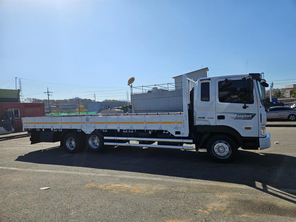 현대 메가트럭 280 카고 7.5톤 수동 2