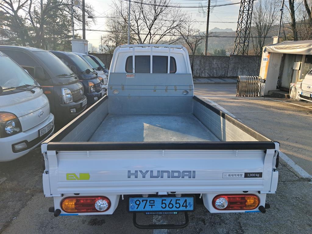 현대 포터2 1톤 카고 전기 4