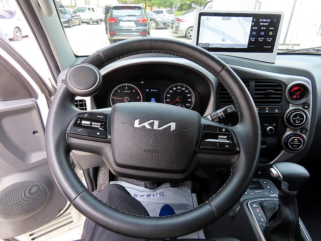 기아 봉고3 1톤 냉동탑 LPG 9