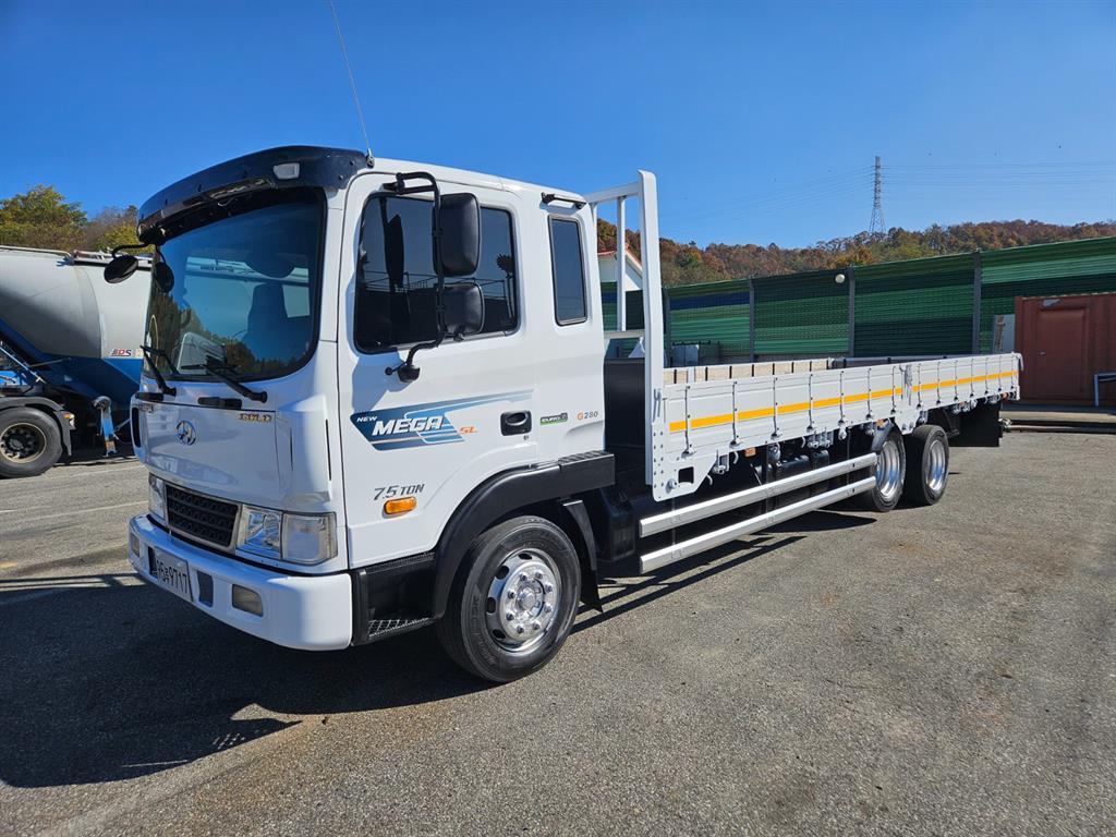 현대 메가트럭 280 카고 7.5톤 수동