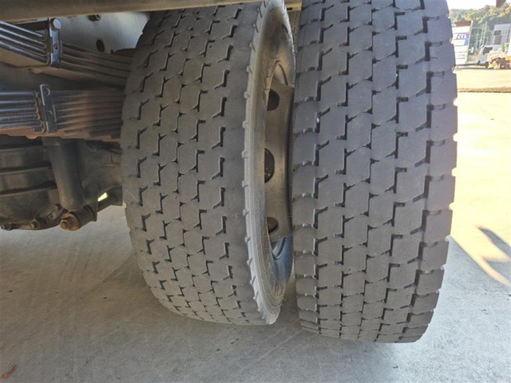 현대 메가트럭 카고 4.5톤 수동 6