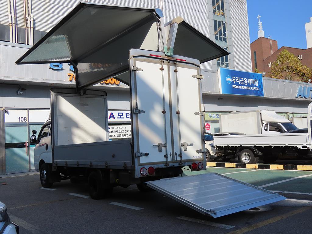 기아 봉고3 1.2톤 윙바디 6