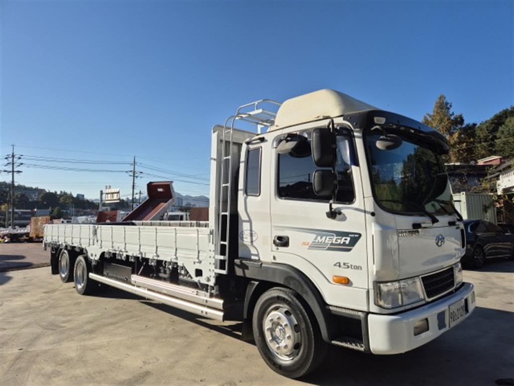 현대 메가트럭 카고 4.5톤 수동