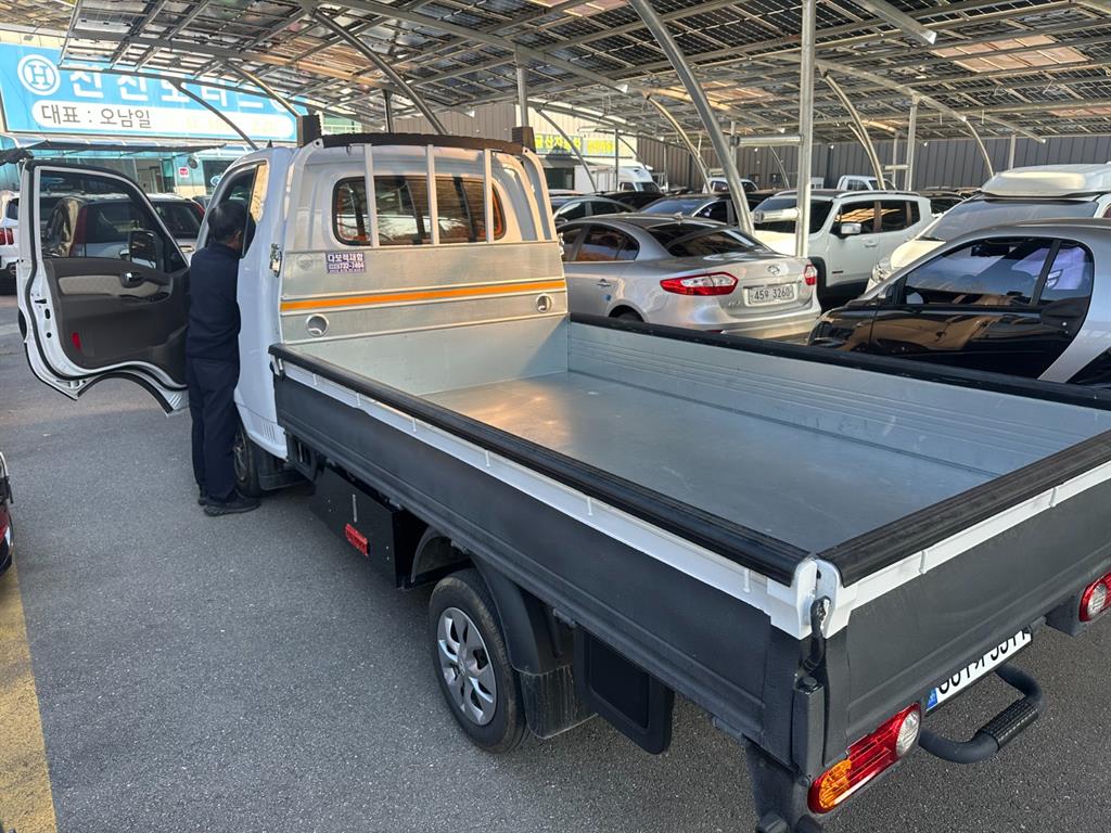 현대 포터2 1톤 카고 LPG 5