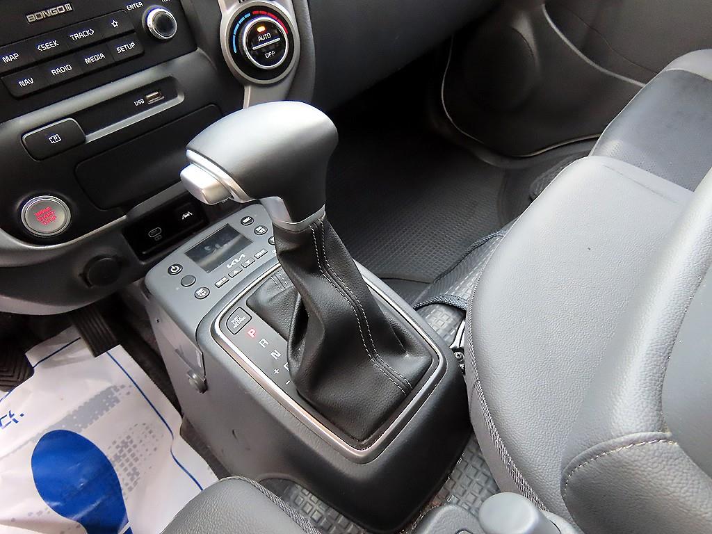 기아 봉고3 1톤 냉동탑 LPG 11