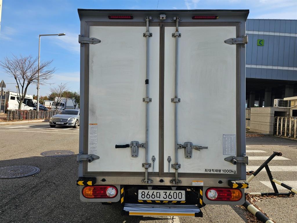 현대 포터2 1톤 냉동탑 2