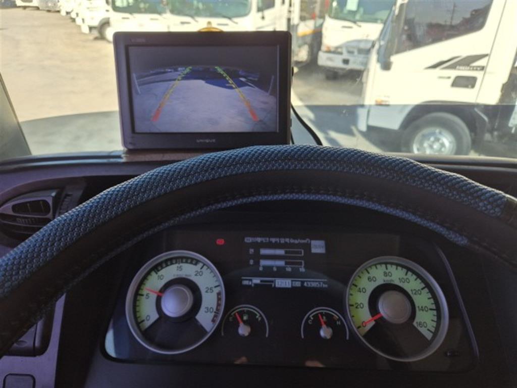 현대 메가트럭 카고 4.5톤 수동 11