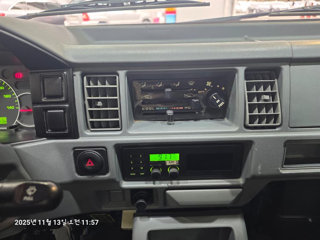 0.5톤 카고 LPG 11