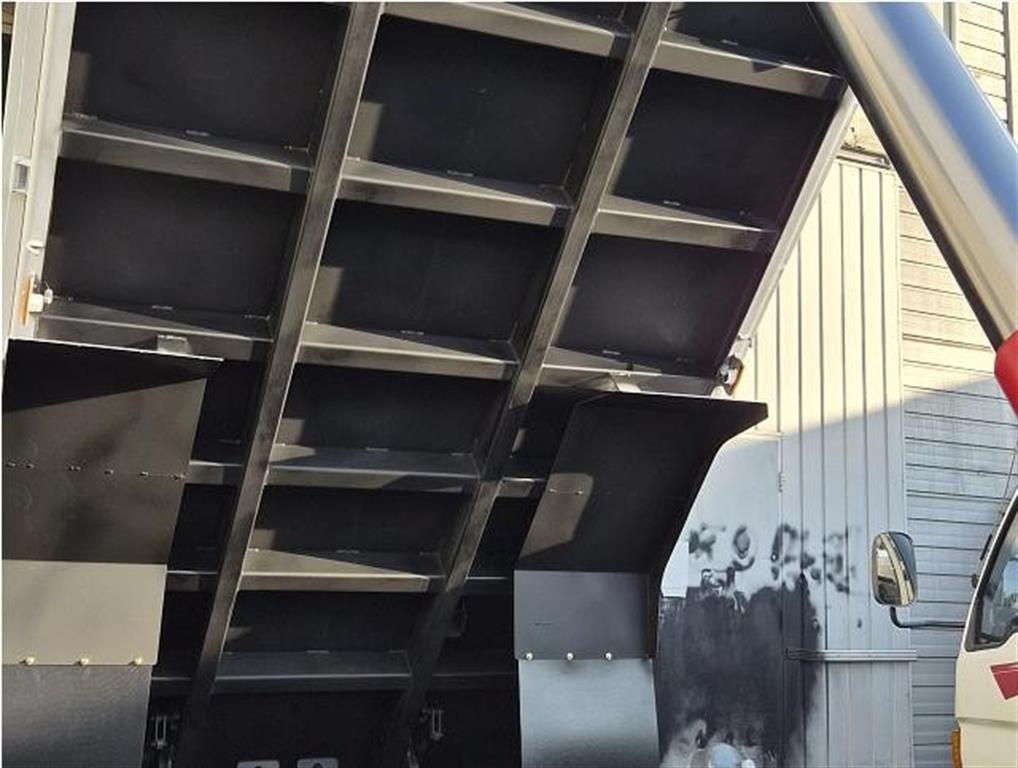 현대 메가트럭 화물덤프 5톤 7