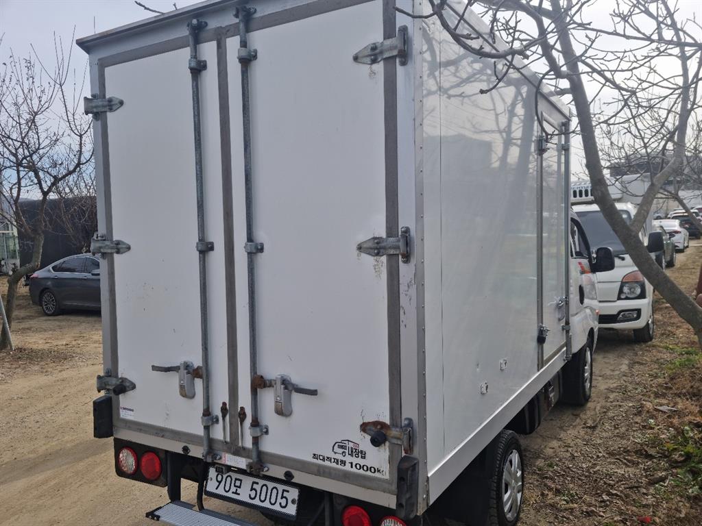 기아 봉고3 1톤 표준탑 2