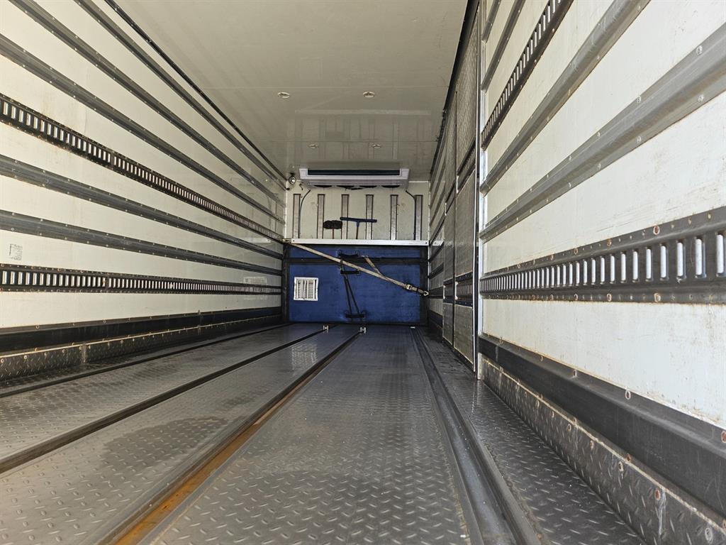 현대 메가트럭 냉동탑 7.5톤 수동 6