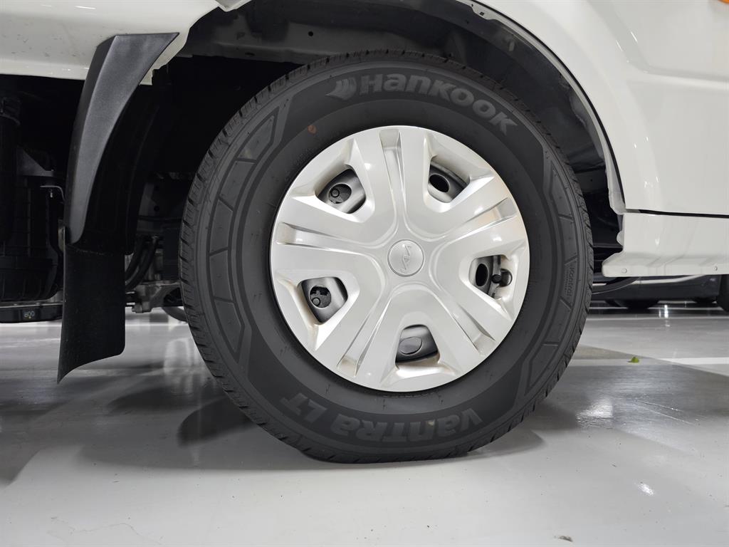 기아 봉고3 1톤 저상탑 LPG 17