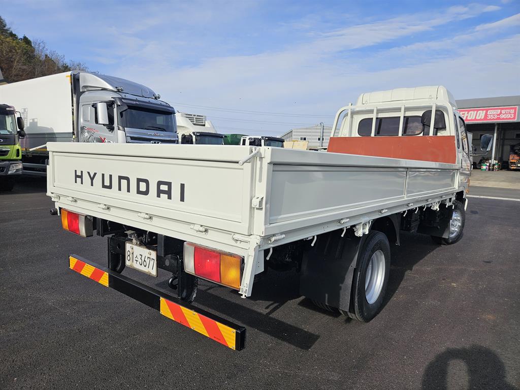 현대 이마이티 3.5톤 카고 슈퍼캡 4