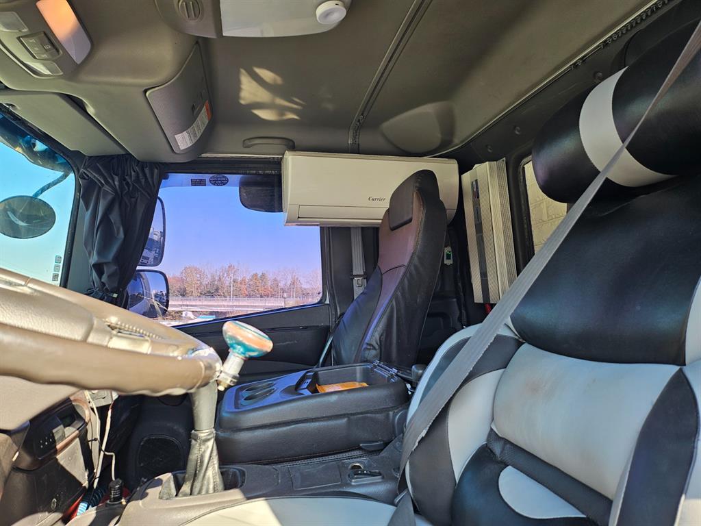 현대 메가트럭 냉동탑 7.5톤 수동 10