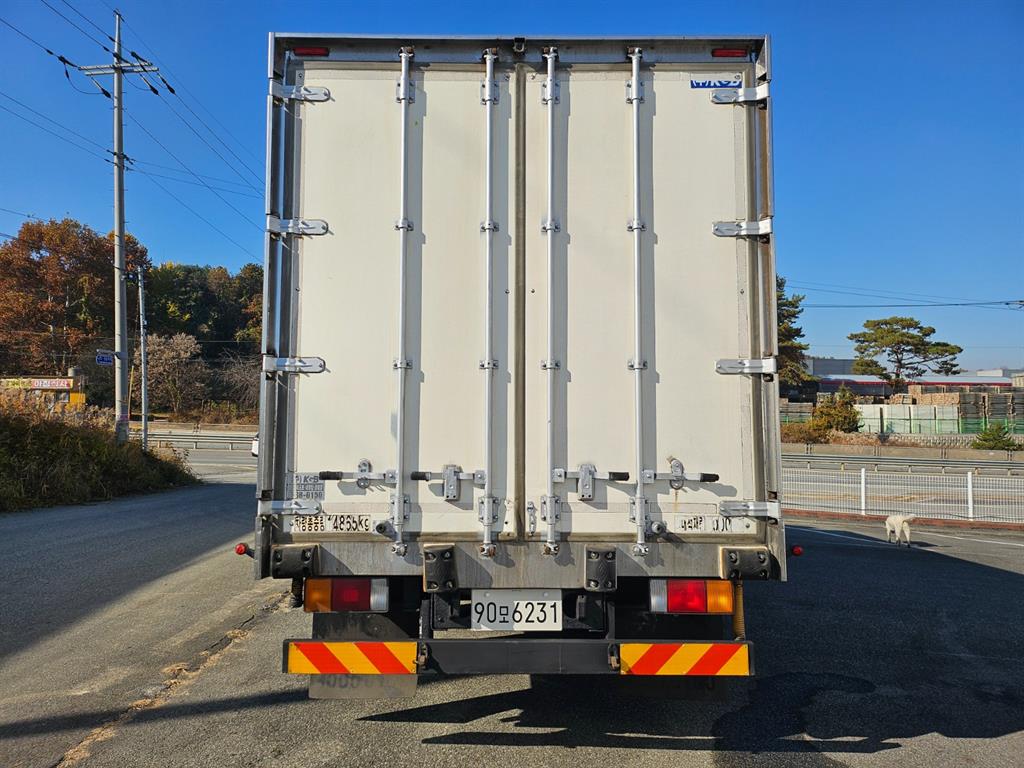 현대 메가트럭 냉동탑 7.5톤 수동 2