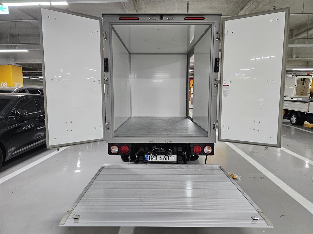 기아 봉고3 1톤 저상탑 LPG 5