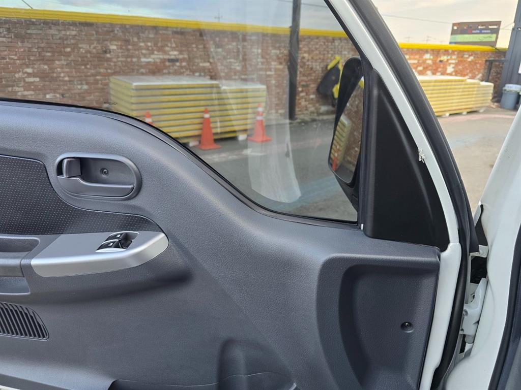 기아 봉고3 1톤 표준탑 LPG 7