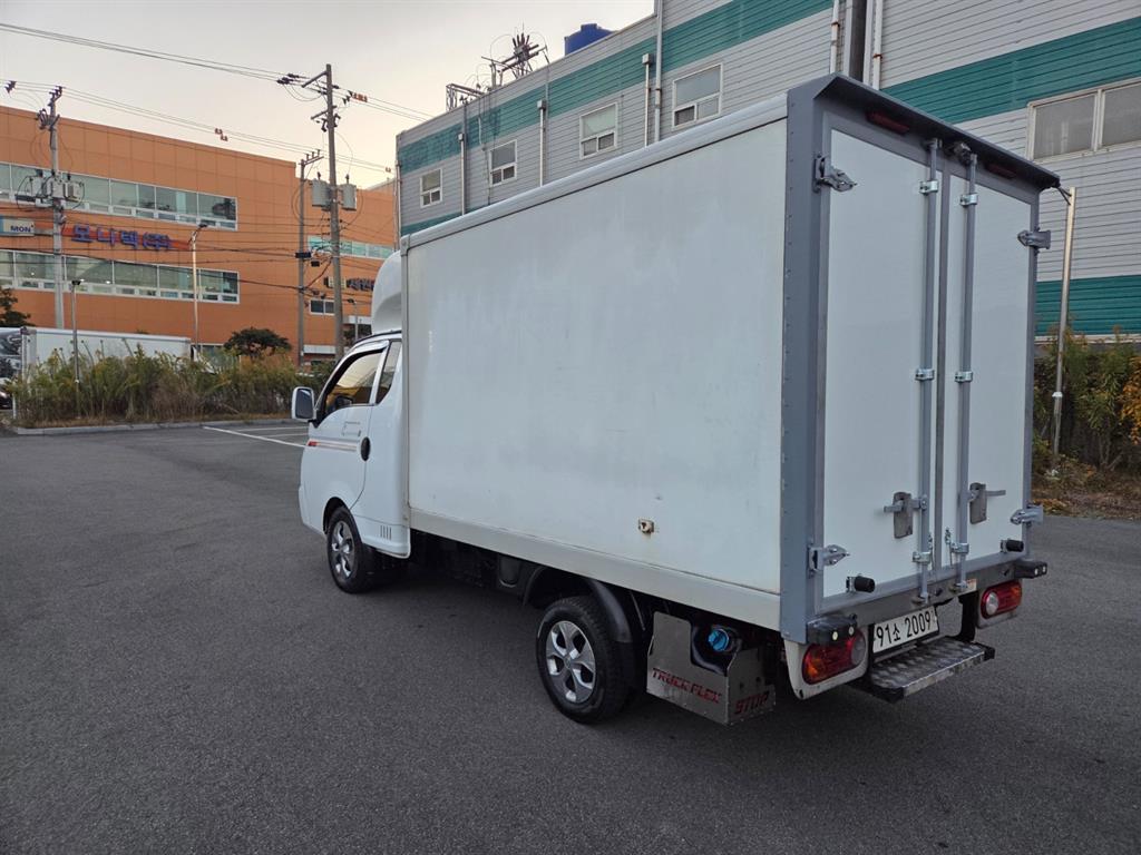 현대 포터2 1톤 냉동탑 5