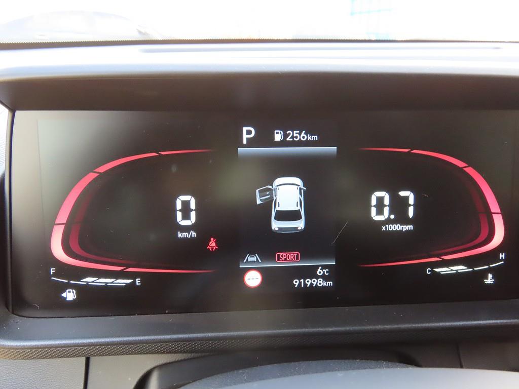 Hyundai Casper 1.0 Gasoline Inspiration 8