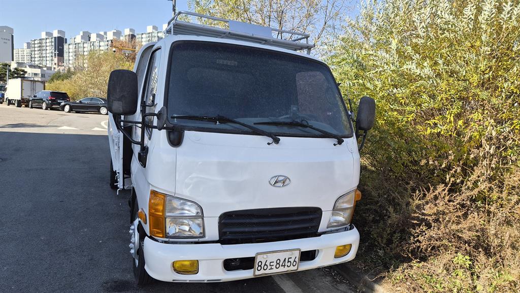 현대 마이티큐티 2.5톤 카고 1