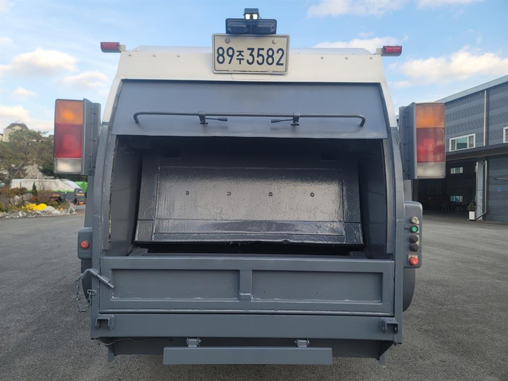 현대 압착진개 메가트럭 5톤 5