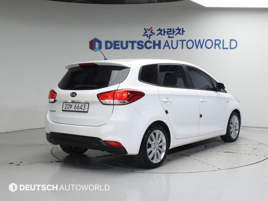 기아 카렌스 1.7 VGT 럭셔리 사진 2/20